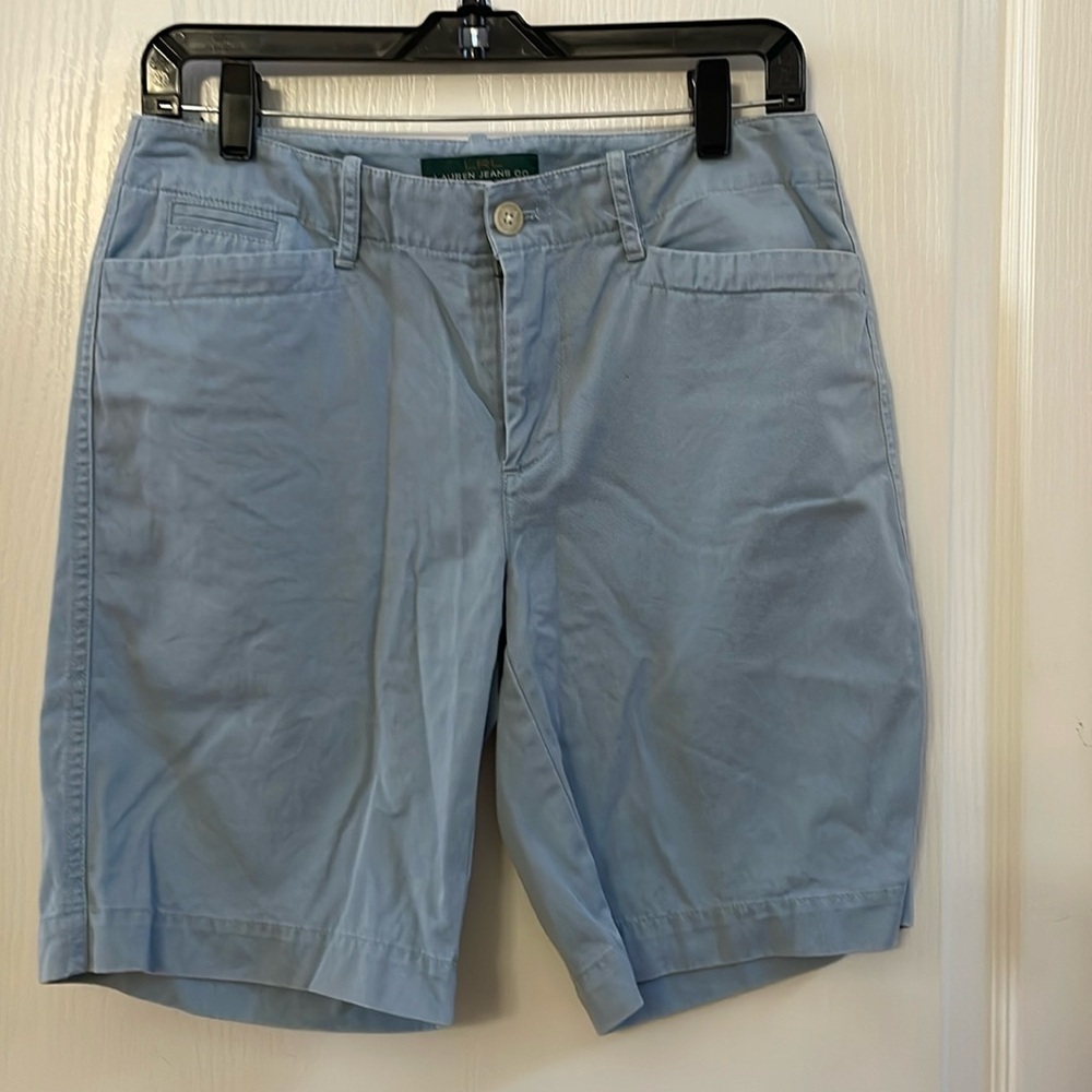 LRL Lauren Jeans Co Women's Flat Front Chino Shorts Size 4 Blue
